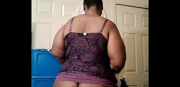  Sexy Sbbw Ms Ann aka Aunt Dee Getting Nasty with Dat Huge Soft Ass